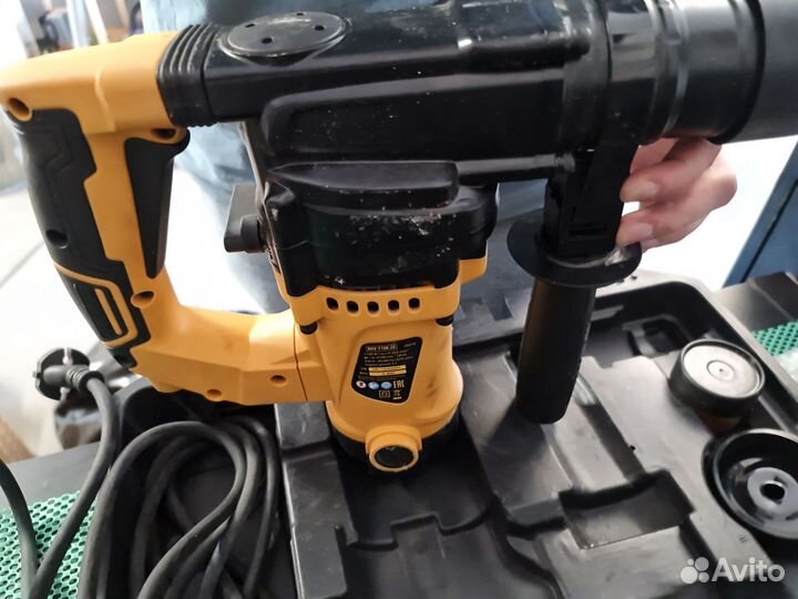 Перфоратор Denzel RHV-1100-26, SDS-plus, 1100 Вт