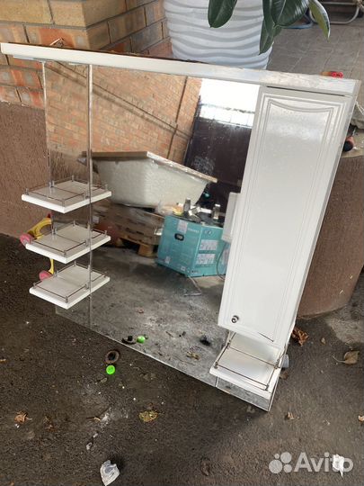 Зеркало шкаф в ванную