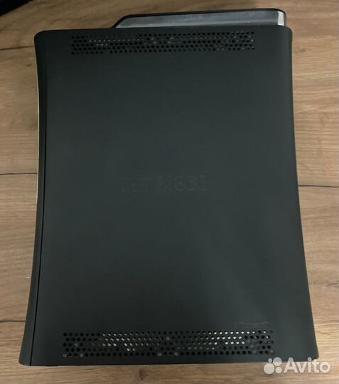 Игровая приставка xbox 360 + kinect+игры