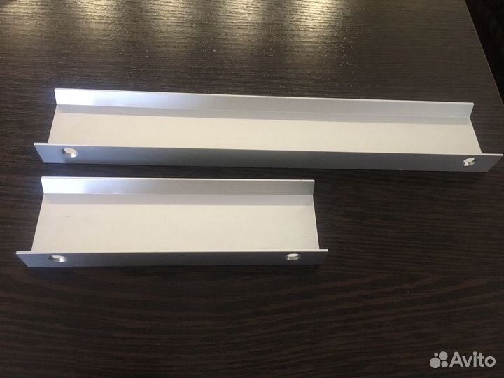 Ручки накладные для мебели