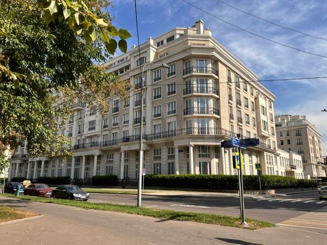 Своб. планировка, 494 м², 5/7 эт.