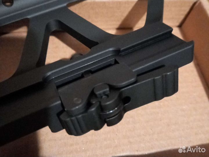 Кронштейн для оптики