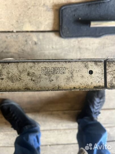 Радиатор основной на Audi a8 D3