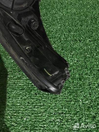 Фара правая Kia Sportage