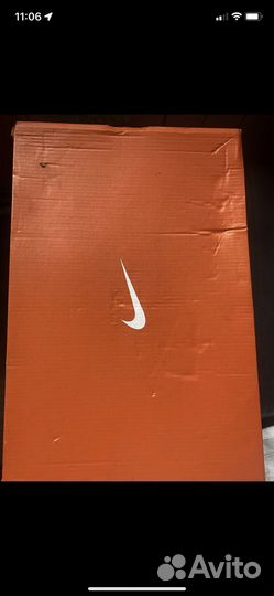 Кроссовки новые