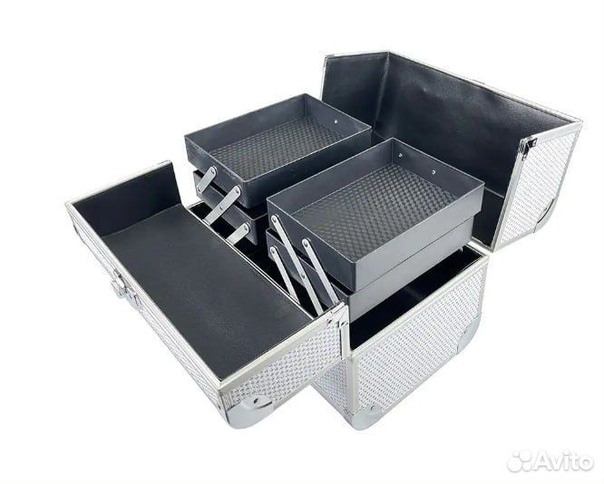 Бьюти кейс-чемодан для мастера маникюра новый