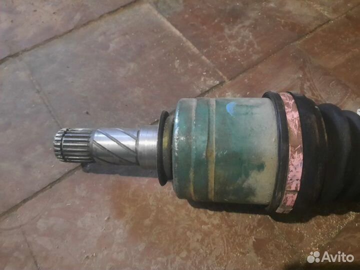 Вал приводной (Полуось) задний Subaru Forester SG