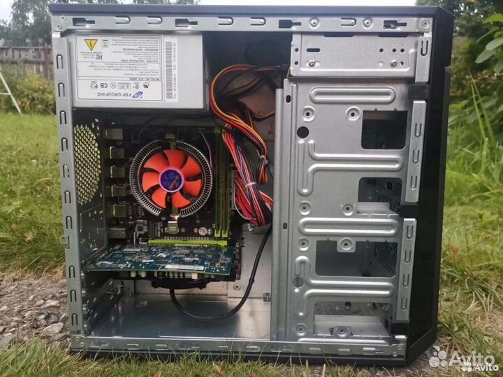 Новый Core i7 (Xeon) / 32 GB / GTX 560 - 1 GB