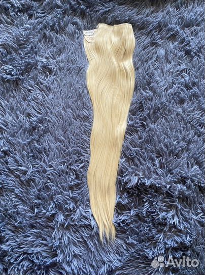 Волосы на заколках