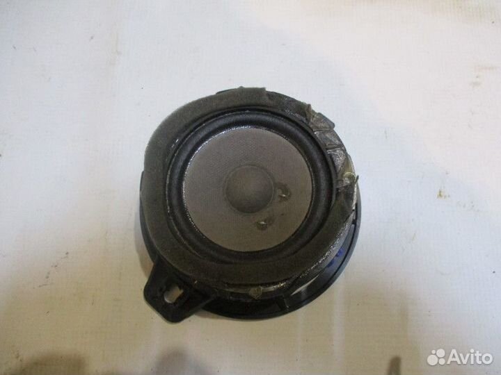 Динамик Cadillac STS