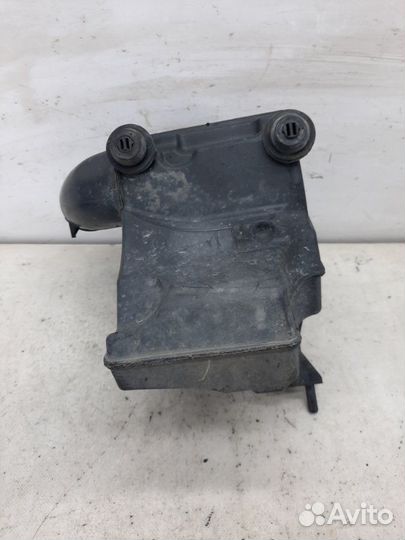 Корпус воздушного фильтра Renault Clio хэтчбэк 3