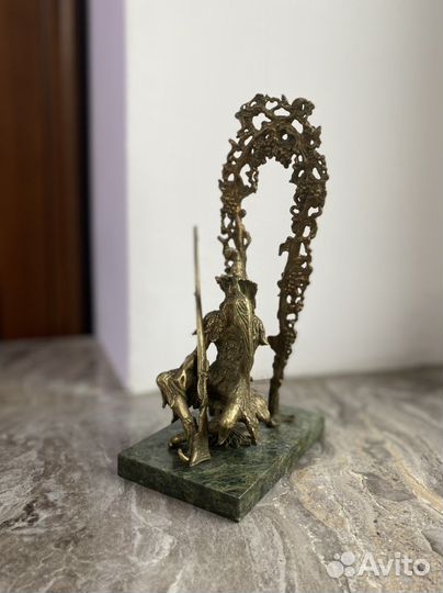 Робинзон Крузо бронза