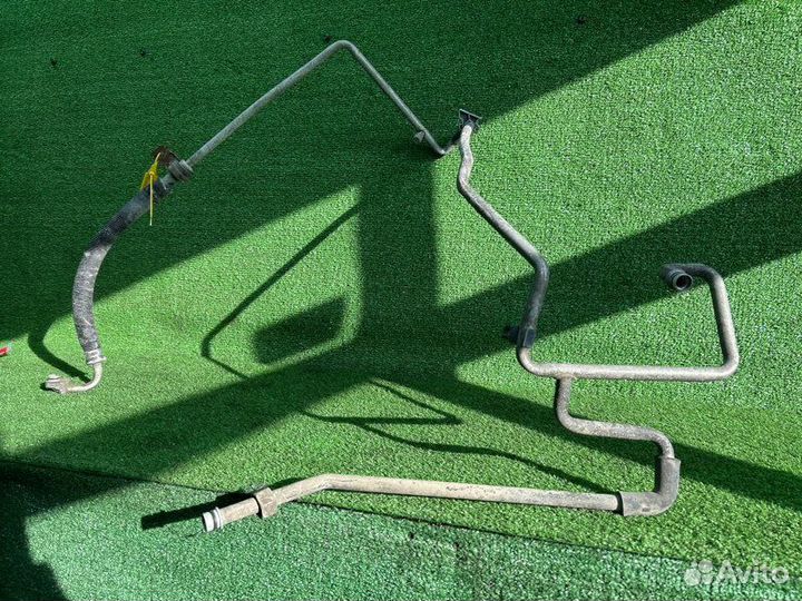 Трубка кондиционера Toyota Noah R60