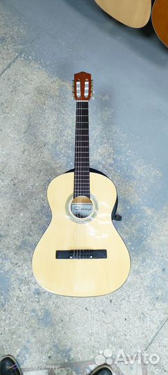 Классическая гитара 3/4