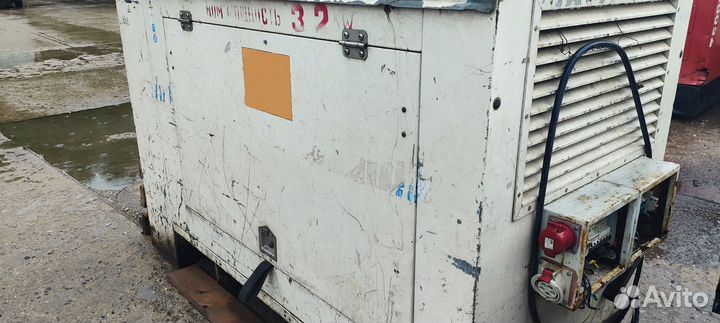 Дизельный генератор FG wilson P40