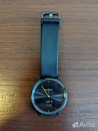 Умные часы Garmin Vivomove HR