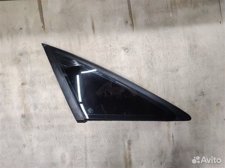 Форточка задняя левая Audi A6 C6