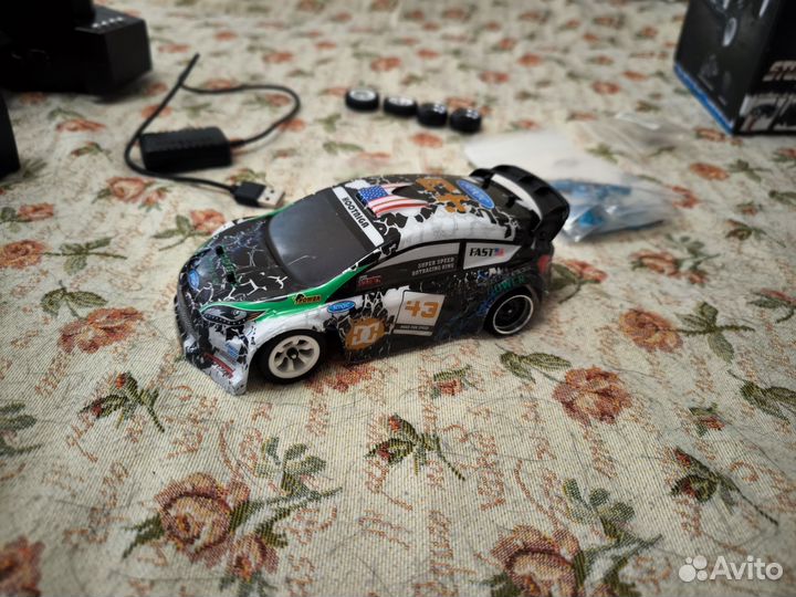 Машинка на радиоуправлении wltoys k989