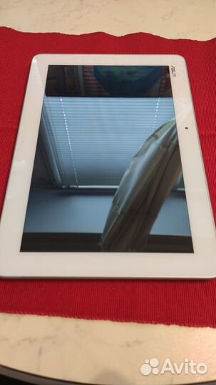 Планшет Asus Transformer Pad K018 (tf103cg)