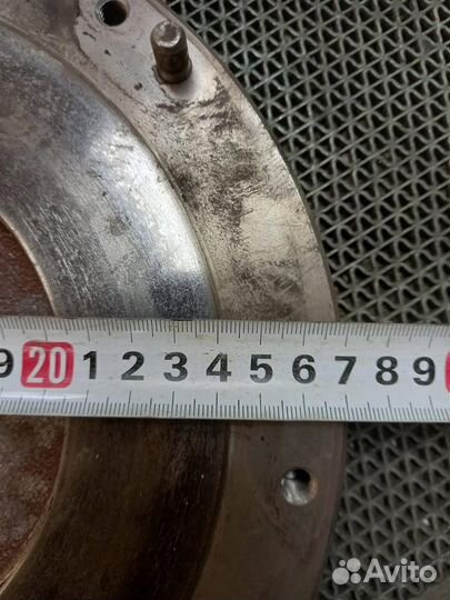 Маховик toyota auris ZRE151