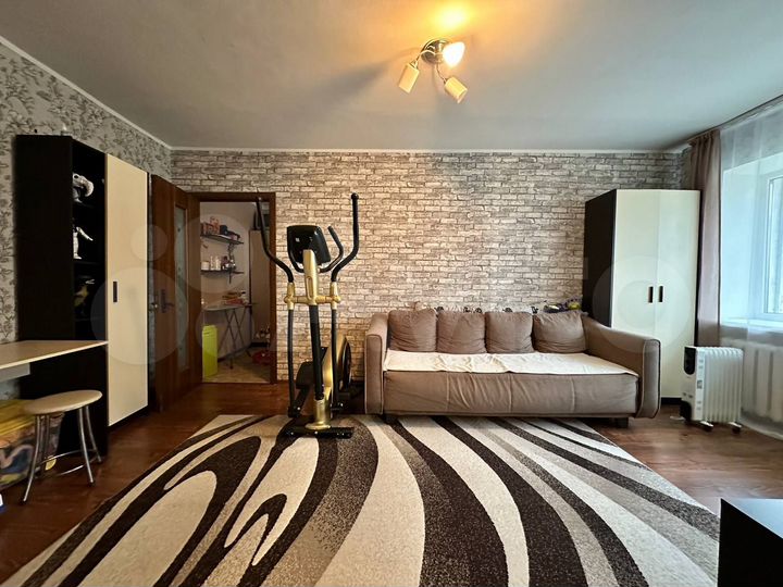 2-к. квартира, 44,5 м², 1/3 эт.