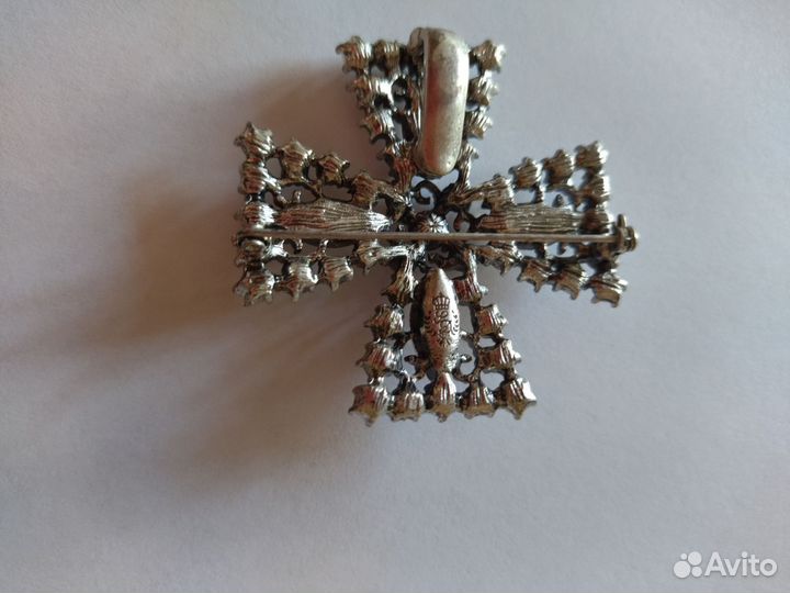 Брошь Premier Design