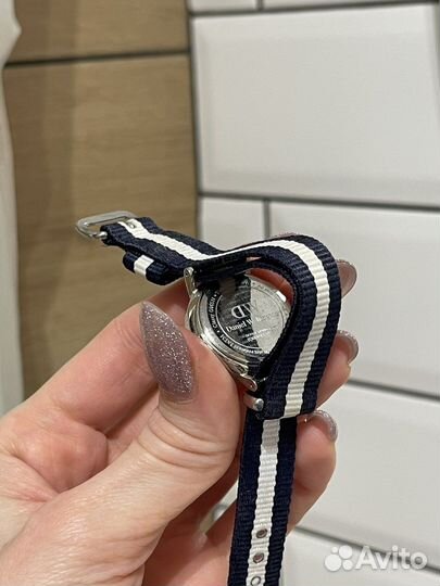 Часы daniel wellington