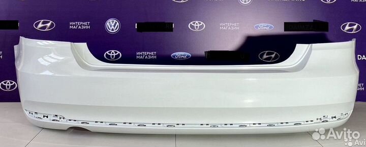 Бампер задний Volkswagen Polo 15-20 белый