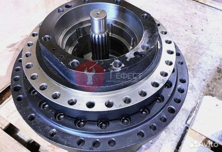 Бортовой редуктор Hyundai R220LC-9S 39Q6-42102