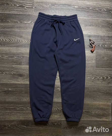 Спортивные штаны nike