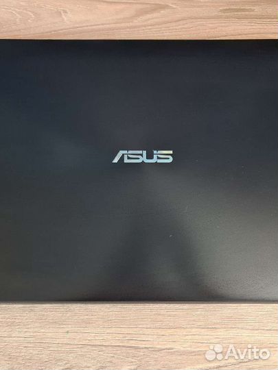 Ноутбук Asus x555l