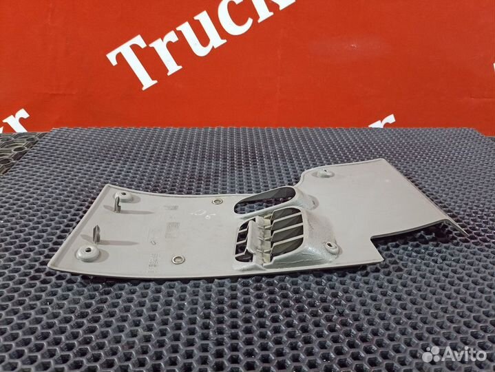 Накладка на торпедо Daf XF105, Daf XF95