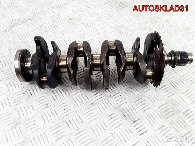 Коленчатый вал Mitsubishi Colt 1,3 MN176280