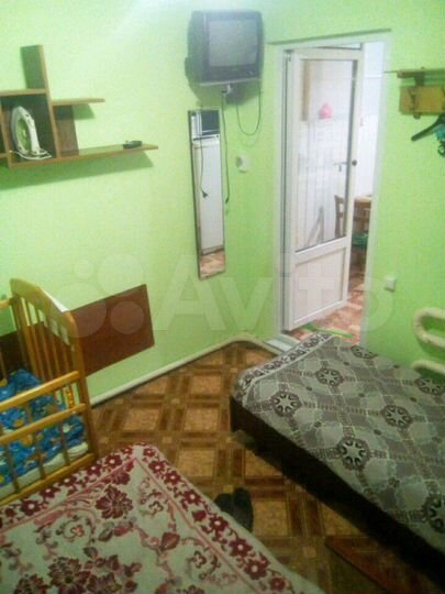 Дом 20 м² на участке 1 сот.