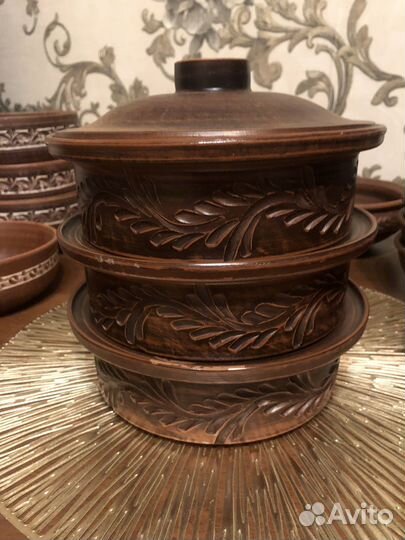 Посуда из красной глины новая