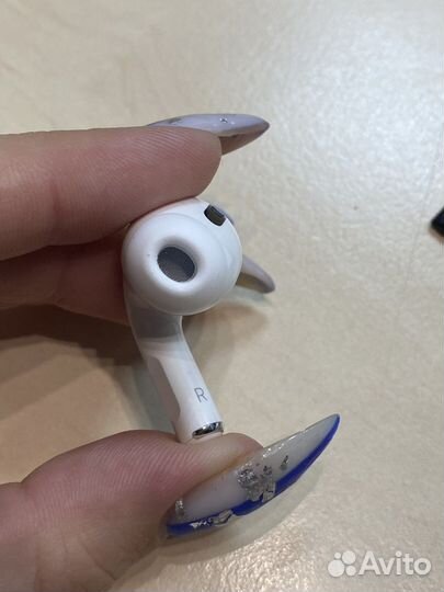 Левый, правый наушник Apple AirPods 2 pro 3