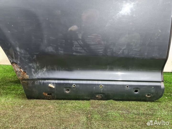 Дверь задняя правая VW Touareg 1 (2002-2010)