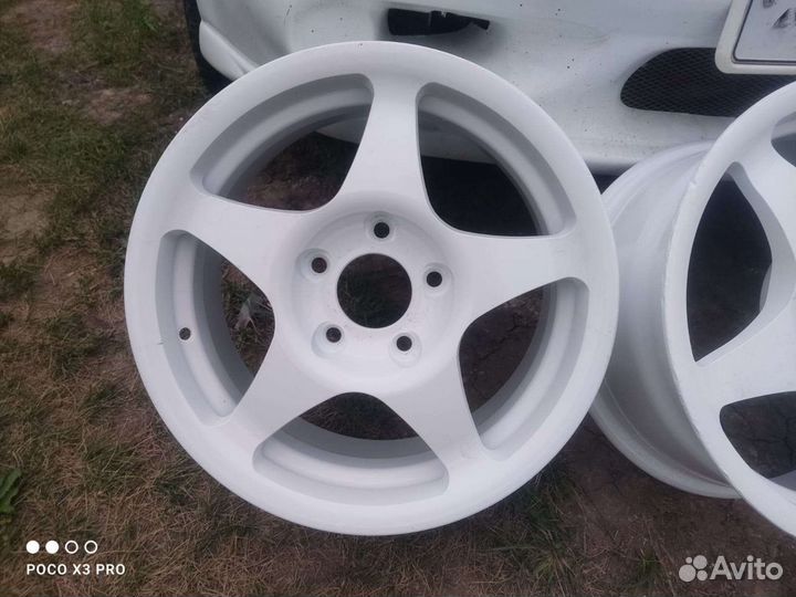 Всмпо Альфа r15