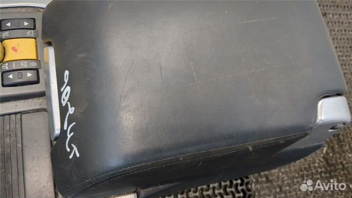 Консоль салона Land Rover Range Rover Sport, 2006