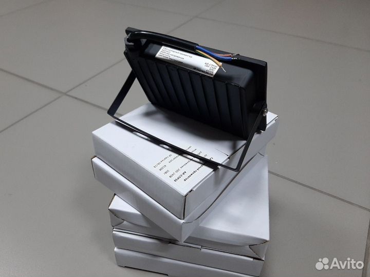 Светодиодные прожекторы 30Вт