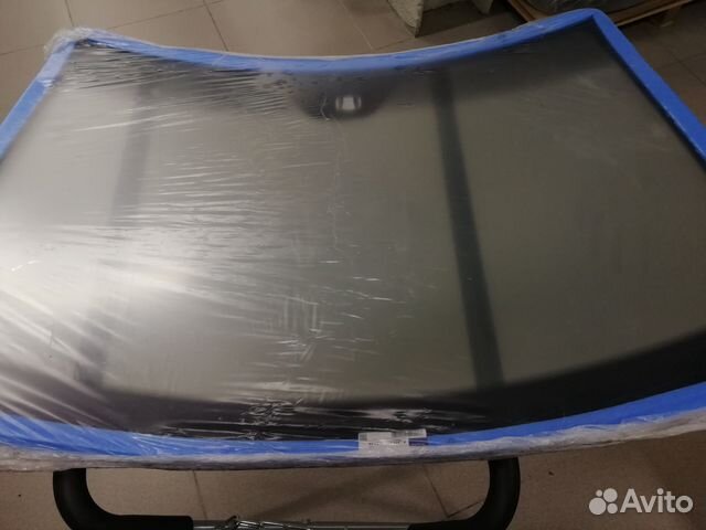 Стекло лобовое Мерседес W203