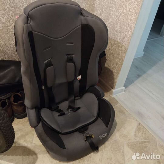 Детское автокресло 9 до 36 кг бу