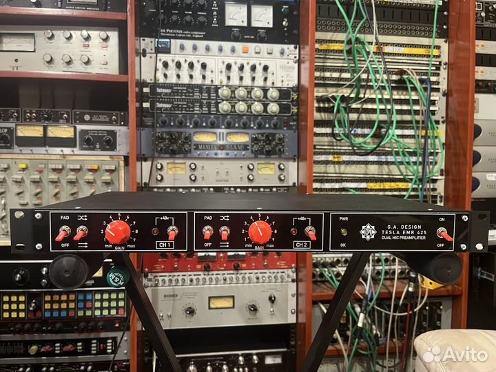 Tesla EMR425 Dual mono pre