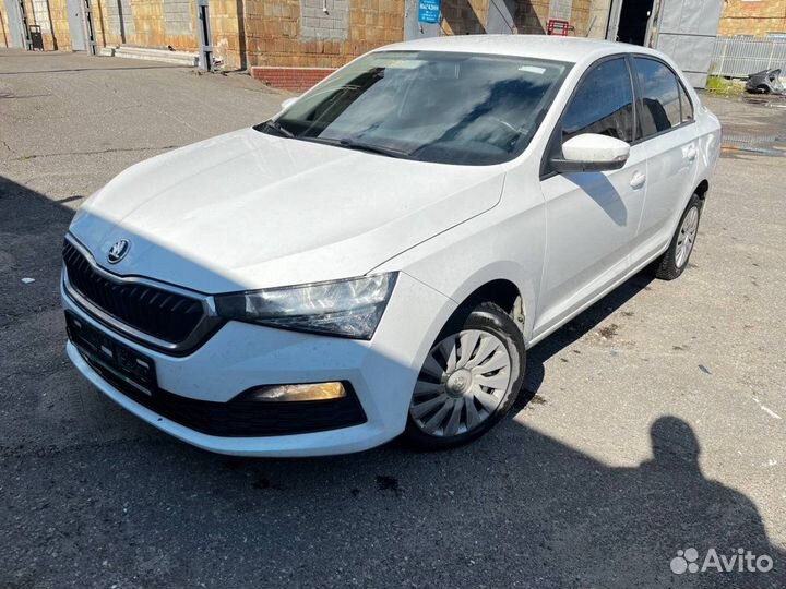 Автомобиль на запчасти Skoda Rapid 1.6 MPI MT