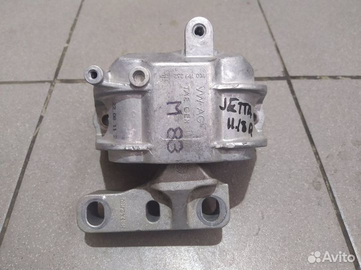 Подушка двигателя Фольксваген джетта 6 Октавия А5
