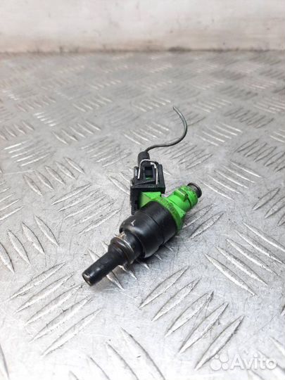 Форсунка Mercedes-Benz C-Class седан 1.8 271946