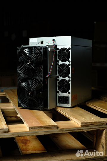 Майнер Antminer S19 Pro 110TH с размещением