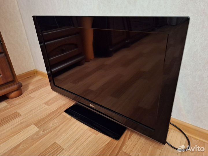 Телевизор LG 32LK330 LCD 32