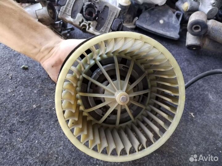 Мотор печки Фольксваген пассат б3