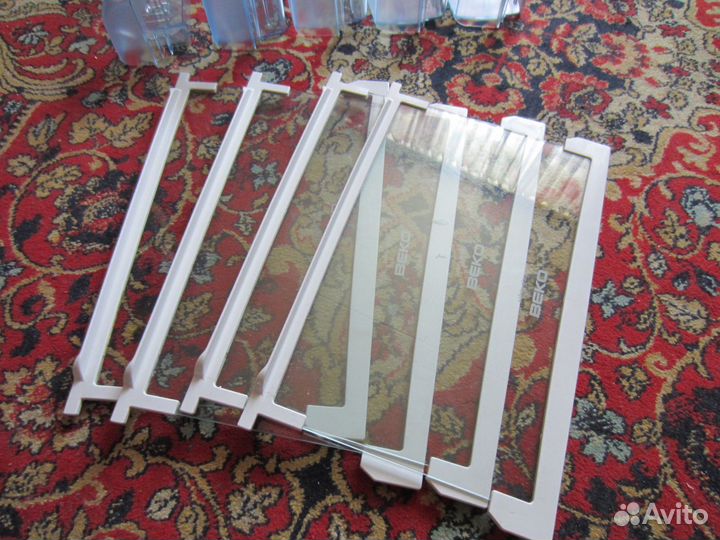 Лотки балконы и полки в холодильник beko